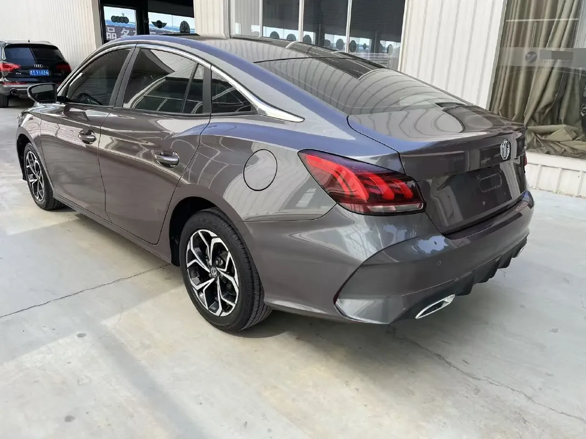 2021 MG 5 1.5L 120HP L4 5MT,autocango,china used car exporter,china ev exporter,chinese used car exporter,chinese used ev exporter