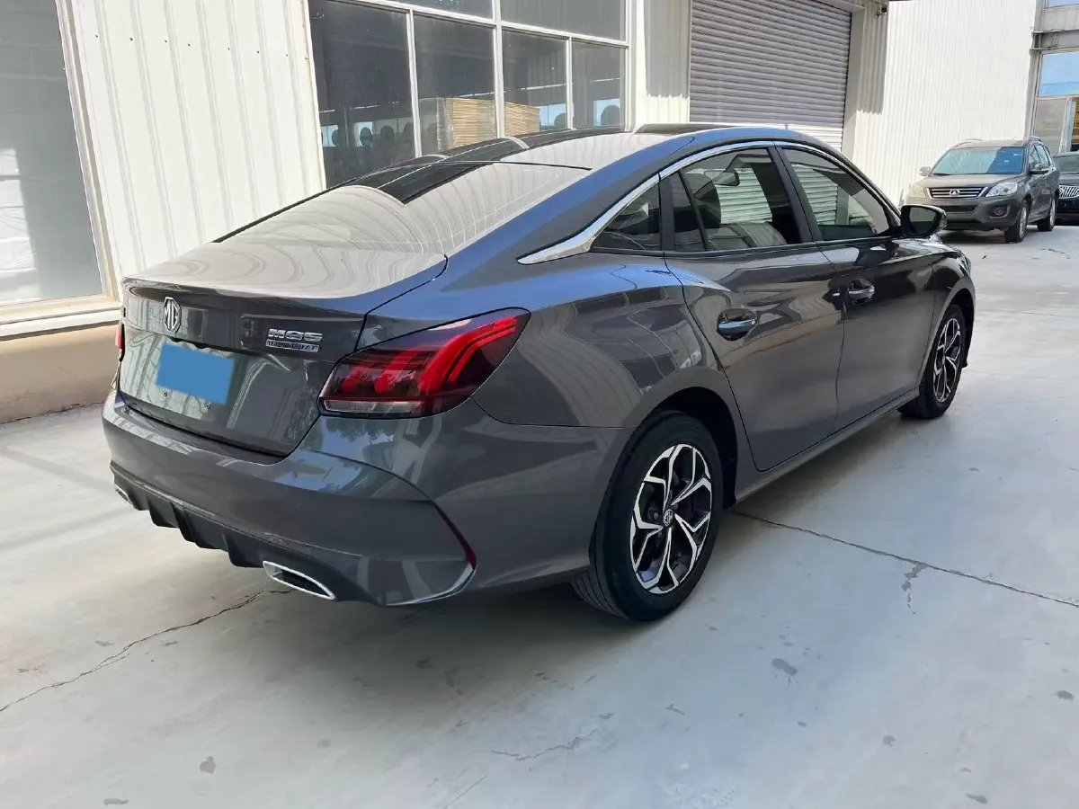 2021 MG 5 1.5L 120HP L4 5MT,autocango,china used car exporter,china ev exporter,chinese used car exporter,chinese used ev exporter