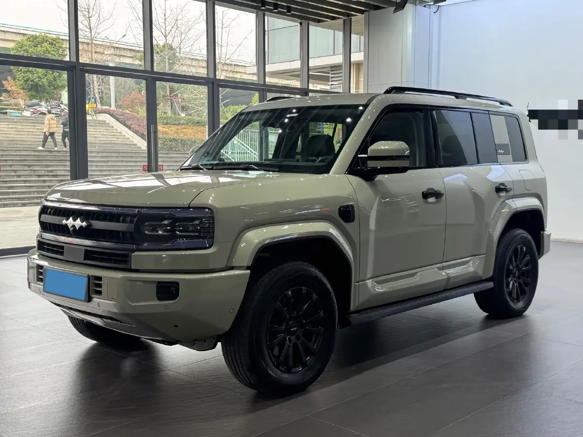 2025 FangChengBao Bao 5 1.5T 194HP L4 E-CVT PHEV 31.8KWH,autocango,china used car exporter,china ev exporter,chinese used car exporter,chinese used ev exporter