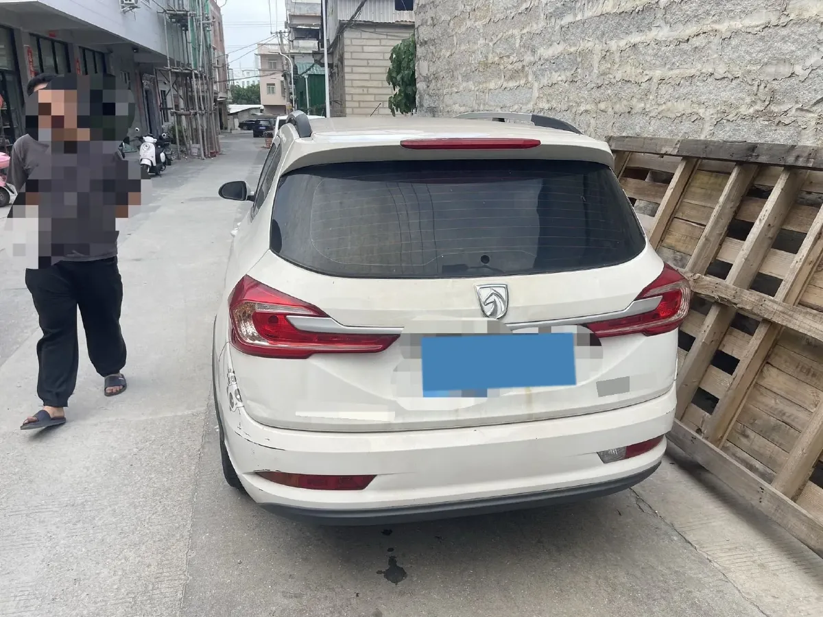 2017 BaoJun 310W 1.5L 105HP L4 6MT,autocango,china used car exporter,china ev exporter,chinese used car exporter,chinese used ev exporter
