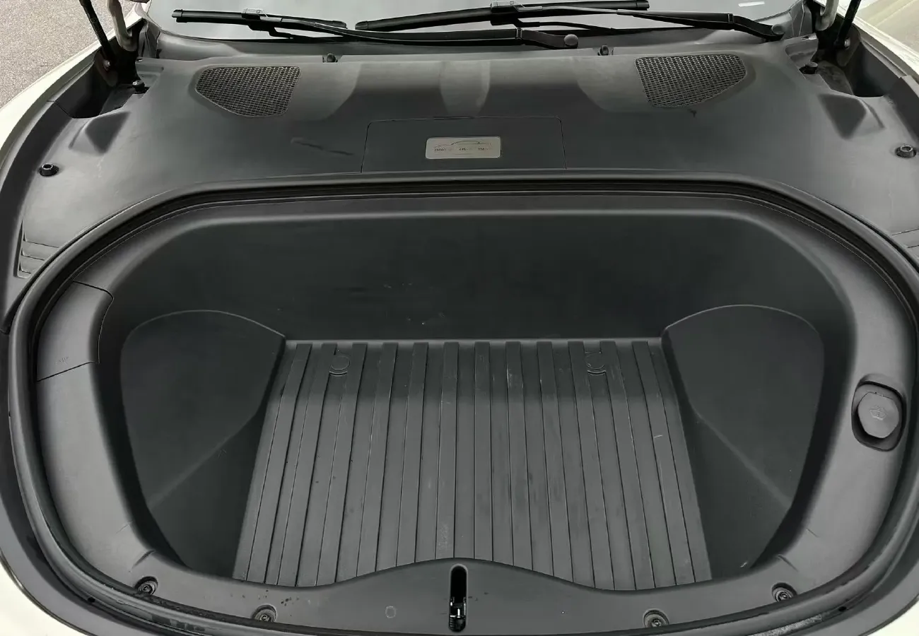 2024 MI SU7 BEV 101KWH,autocango,china used car exporter,china ev exporter,chinese used car exporter,chinese used ev exporter