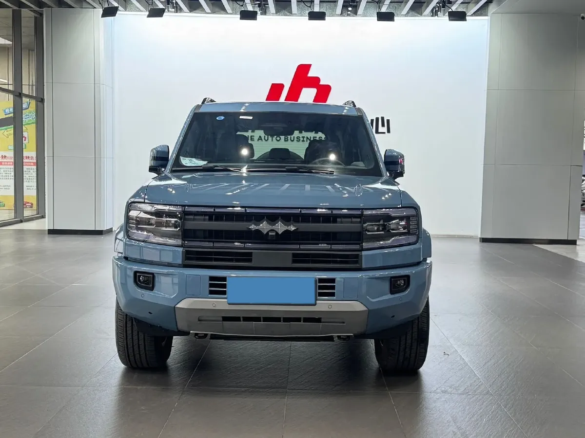 2025 FangChengBao Bao 5 1.5T 194HP L4 E-CVT PHEV 31.8KWH,autocango,china used car exporter,china ev exporter,chinese used car exporter,chinese used ev exporter