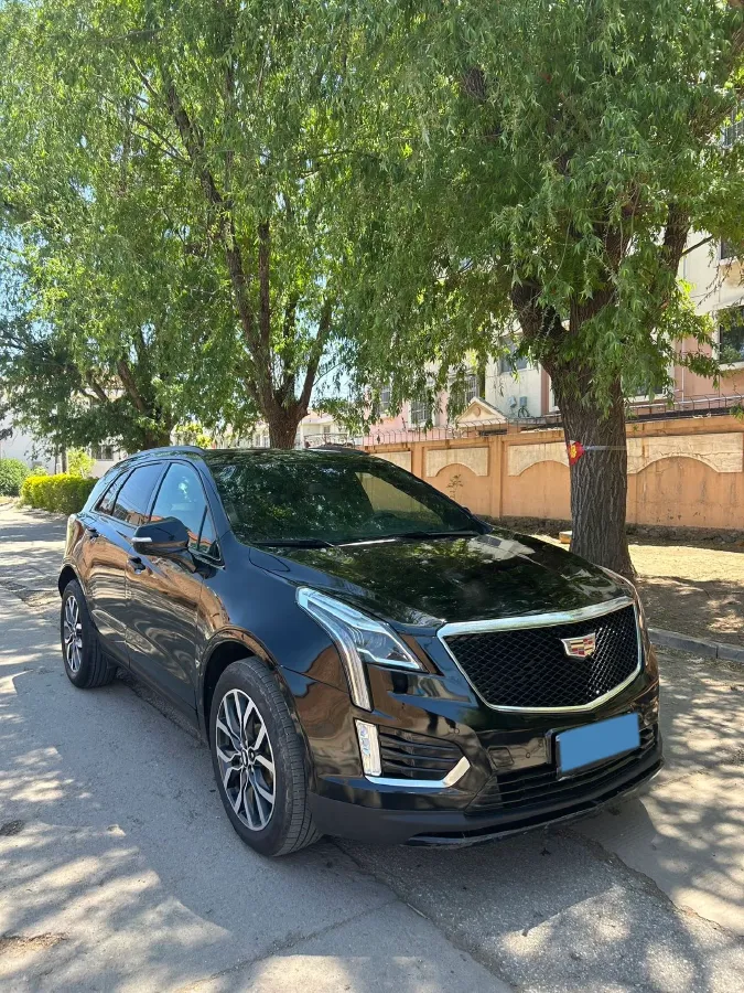 2022 Cadillac XT5 2.0T 237HP L4 9AT,autocango,china used car exporter,china ev exporter,chinese used car exporter,chinese used ev exporter