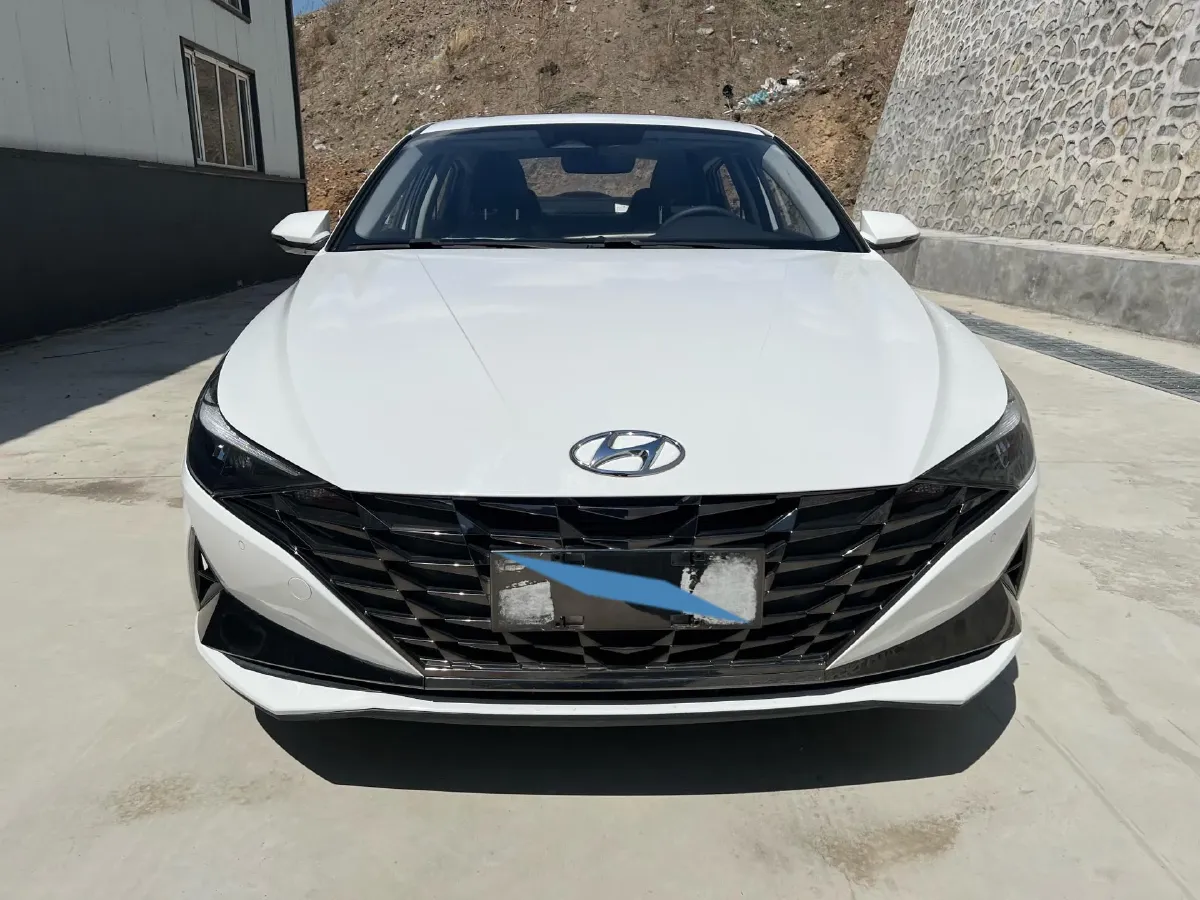 2022 Hyundai Elantra 1.5L 115HP L4 CVT,autocango,china used car exporter,china ev exporter,chinese used car exporter,chinese used ev exporter