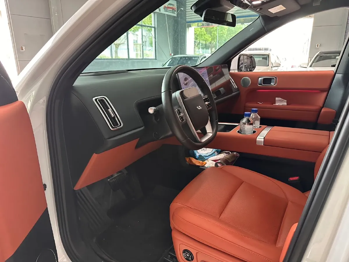 2024 Li L6 Range Extended 154HP L4 REEV 36.8KWH,autocango,china used car exporter,china ev exporter,chinese used car exporter,chinese used ev exporter