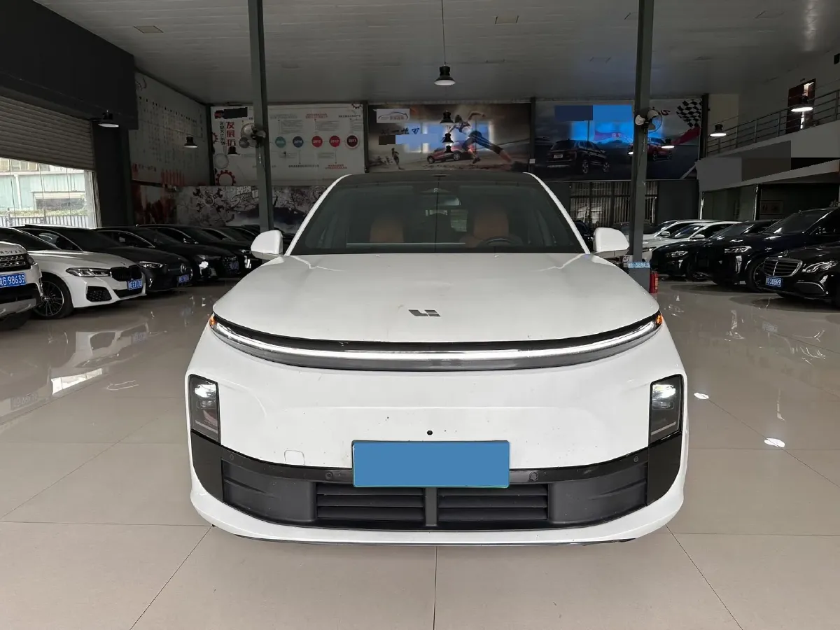 2024 Li L6 Range Extended 154HP L4 REEV 36.8KWH,autocango,china used car exporter,china ev exporter,chinese used car exporter,chinese used ev exporter