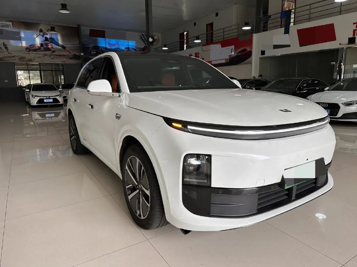 2024 Li L6 Range Extended 154HP L4 REEV 36.8KWH,autocango,china used car exporter,china ev exporter,chinese used car exporter,chinese used ev exporter