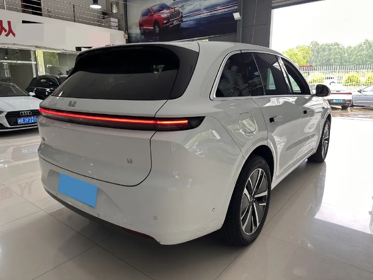 2024 Li L6 Range Extended 154HP L4 REEV 36.8KWH,autocango,china used car exporter,china ev exporter,chinese used car exporter,chinese used ev exporter