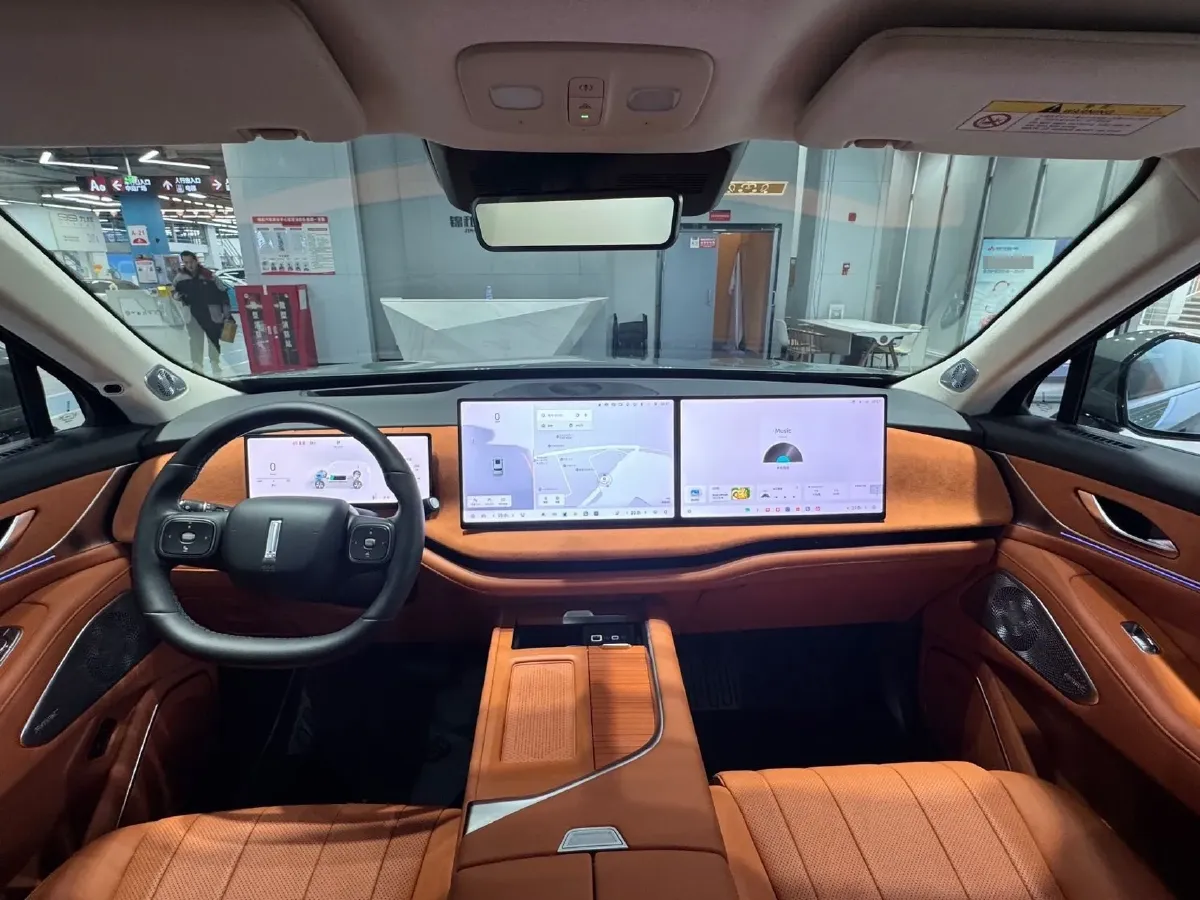 2025 WEY BlueMountain 1.5T 170HP L4 4DHT PHEV 52.3KWH,autocango,china used car exporter,china ev exporter,chinese used car exporter,chinese used ev exporter