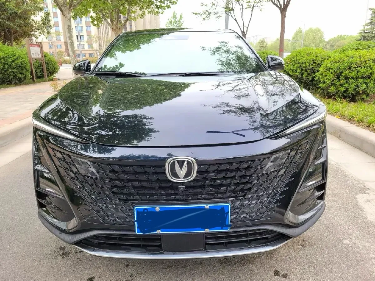 2020 ChangAn UNI-T 1.5T 180HP L4 7DCT,autocango,china used car exporter,china ev exporter,chinese used car exporter,chinese used ev exporter