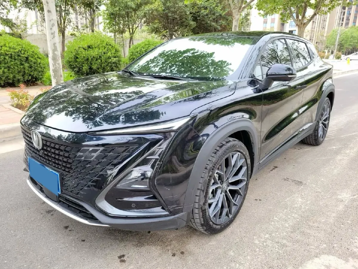 2020 ChangAn UNI-T 1.5T 180HP L4 7DCT,autocango,china used car exporter,china ev exporter,chinese used car exporter,chinese used ev exporter