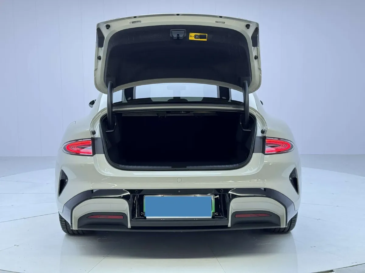2024 MI SU7 BEV 94.3KWH,autocango,china used car exporter,china ev exporter,chinese used car exporter,chinese used ev exporter
