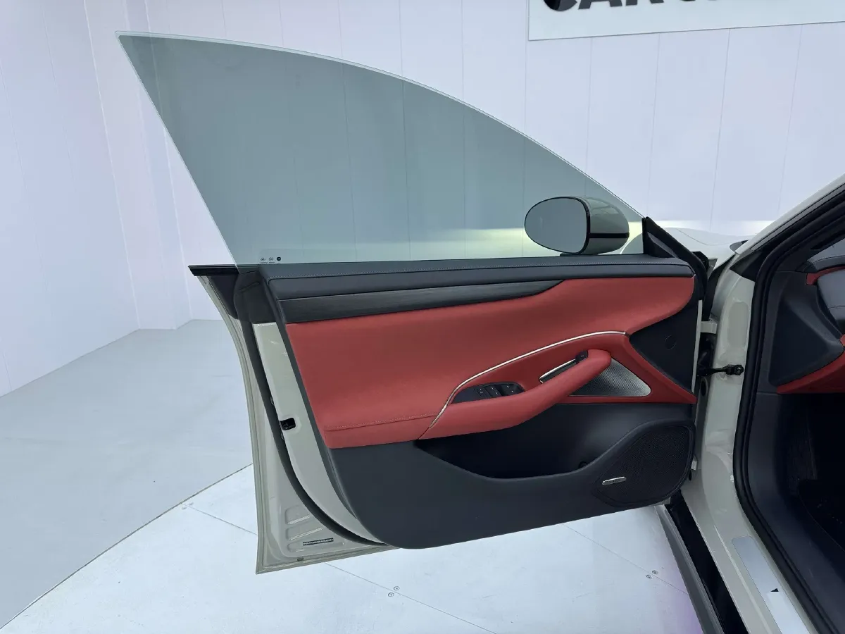 2024 MI SU7 BEV 94.3KWH,autocango,china used car exporter,china ev exporter,chinese used car exporter,chinese used ev exporter