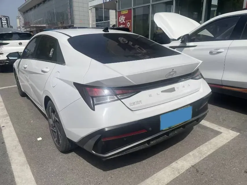 2023 Hyundai Elantra 1.5L 115HP L4 CVT,autocango,china used car exporter,china ev exporter,chinese used car exporter,chinese used ev exporter