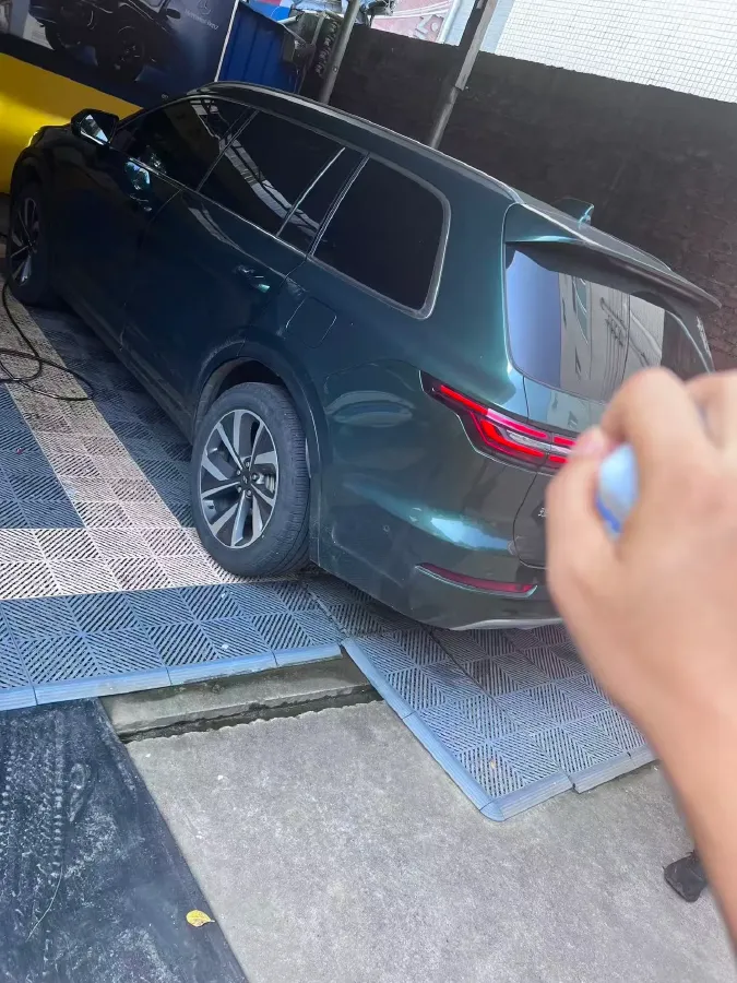 2021 Li ONE Range Extended 131HP REEV 40.5KWH,autocango,china used car exporter,china ev exporter,chinese used car exporter,chinese used ev exporter