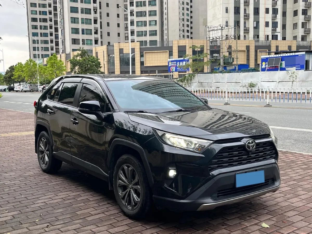 2023 Toyota RAV4 2.0L 171HP L4 CVT,autocango,china used car exporter,china ev exporter,chinese used car exporter,chinese used ev exporter