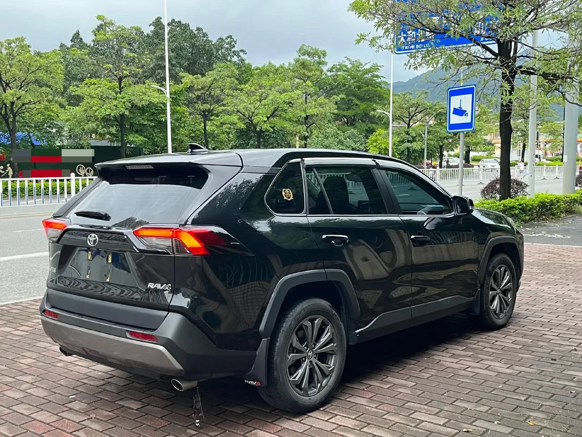 2023 Toyota RAV4 2.0L 171HP L4 CVT,autocango,china used car exporter,china ev exporter,chinese used car exporter,chinese used ev exporter