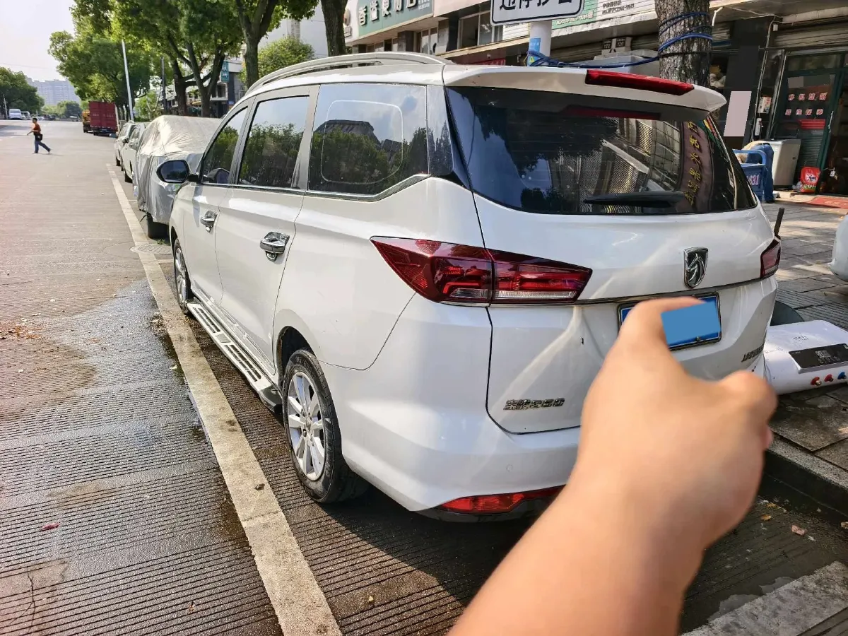 2018 BaoJun 360 1.5L 112HP L4 6MT,autocango,china used car exporter,china ev exporter,chinese used car exporter,chinese used ev exporter