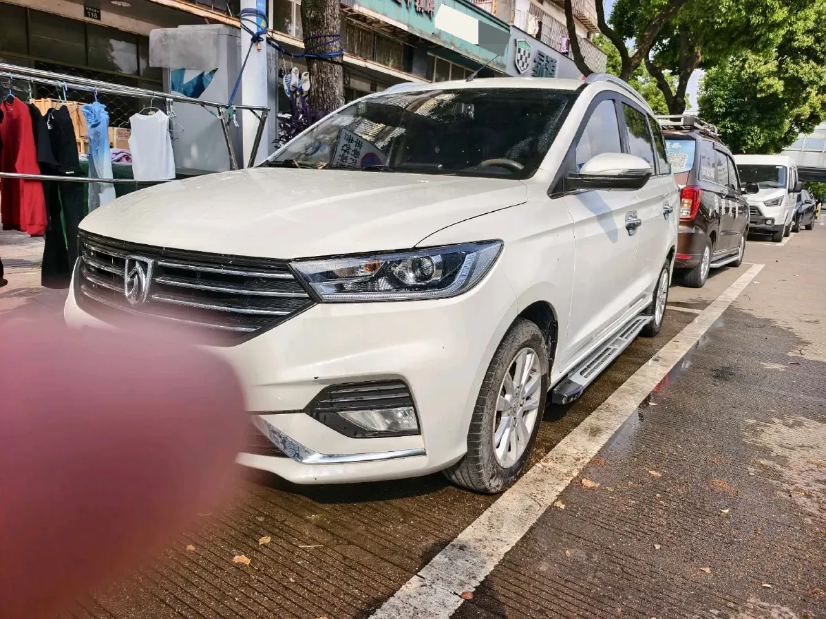 2018 BaoJun 360 1.5L 112HP L4 6MT,autocango,china used car exporter,china ev exporter,chinese used car exporter,chinese used ev exporter