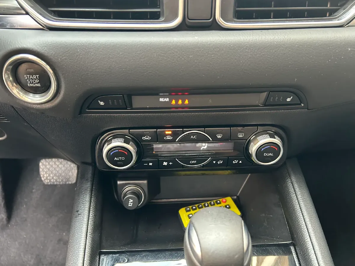 2022 MAXUS XinTu V90 2.0T 150HP L4 6AT,autocango,china used car exporter,china ev exporter,chinese used car exporter,chinese used ev exporter