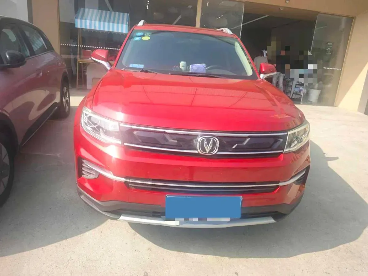 2018 ChangAn CS35 Plus 1.6L 128HP L4 5MT,autocango,china used car exporter,china ev exporter,chinese used car exporter,chinese used ev exporter