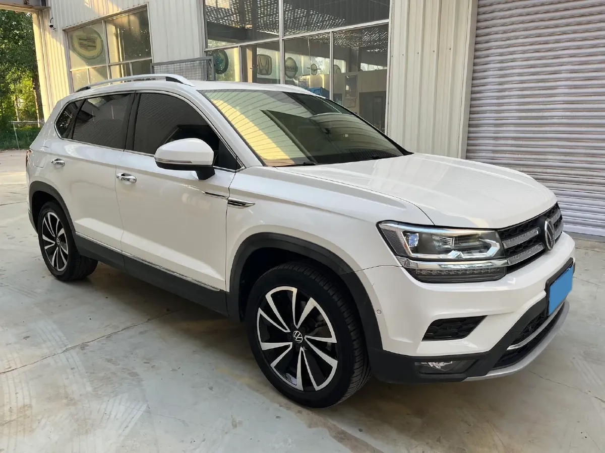 2022 Volkswagen Tharu 2.0T 186HP L4 7DCT,autocango,china used car exporter,china ev exporter,chinese used car exporter,chinese used ev exporter