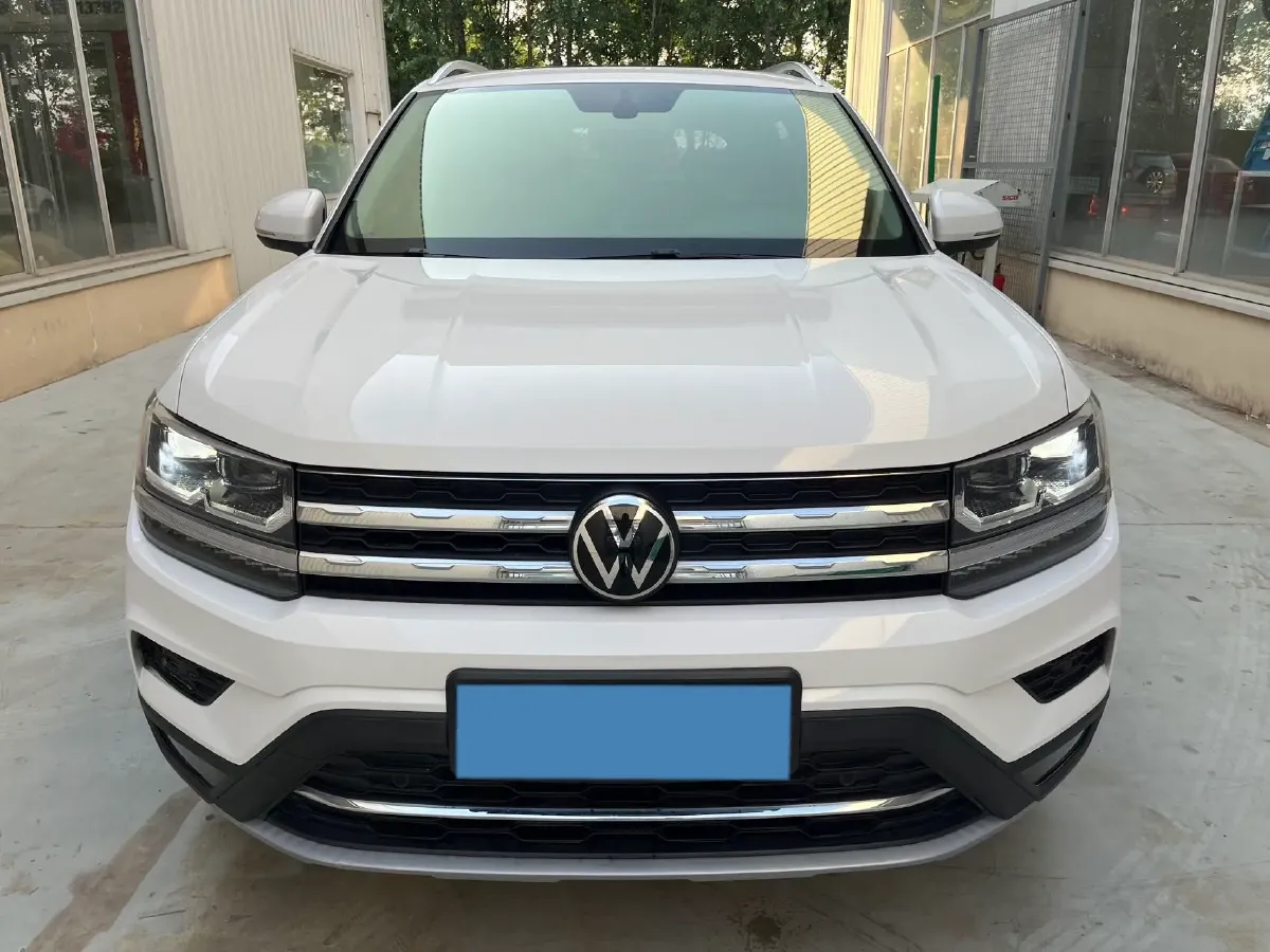 2022 Volkswagen Tharu 2.0T 186HP L4 7DCT,autocango,china used car exporter,china ev exporter,chinese used car exporter,chinese used ev exporter