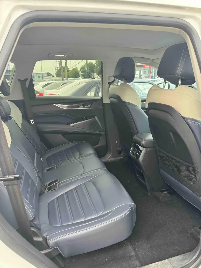 2019 MAXUS D60 1.5T 169HP L4 7DCT,autocango,china used car exporter,china ev exporter,chinese used car exporter,chinese used ev exporter