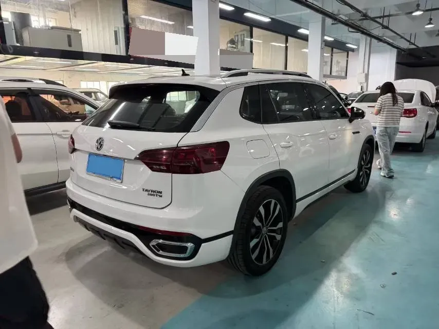 2019 Mercedes-Benz GLA Class 1.6T 156HP L4 7DCT,autocango,china used car exporter,china ev exporter,chinese used car exporter,chinese used ev exporter