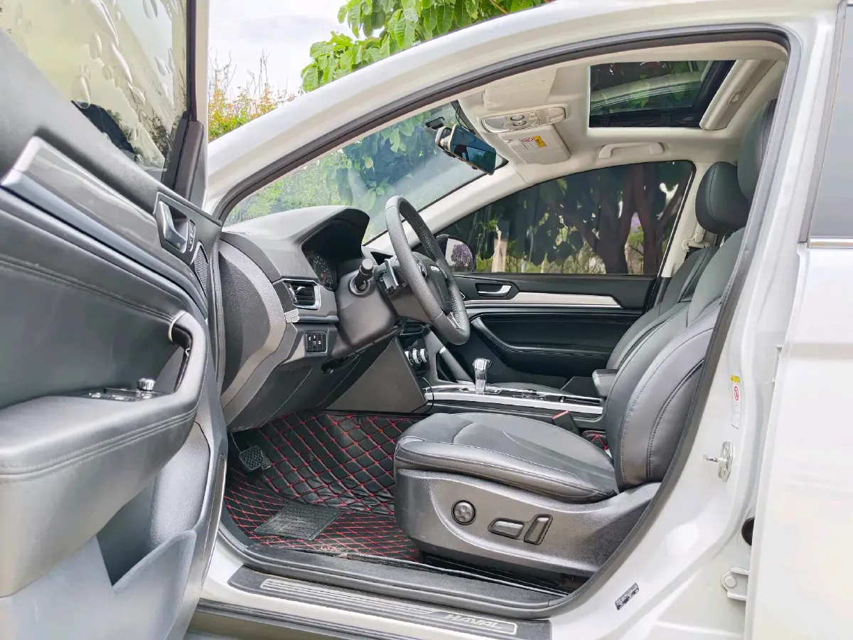 2018 Haval H6 1.5T 150HP L4 7DCT,autocango,china used car exporter,china ev exporter,chinese used car exporter,chinese used ev exporter