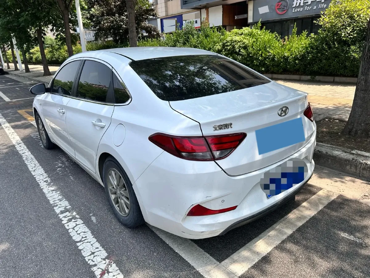 2020 Hyundai Celesta 1.6L 123HP L4 6AT,autocango,china used car exporter,china ev exporter,chinese used car exporter,chinese used ev exporter