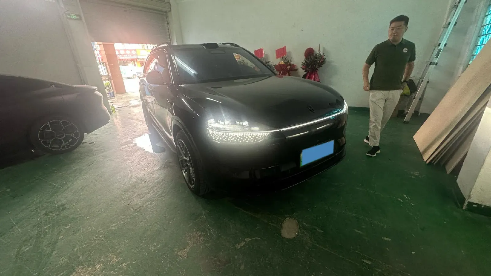 2024 AITO AITO M9 1.5T 152HP L4 REEV 52KWH,autocango,china used car exporter,china ev exporter,chinese used car exporter,chinese used ev exporter