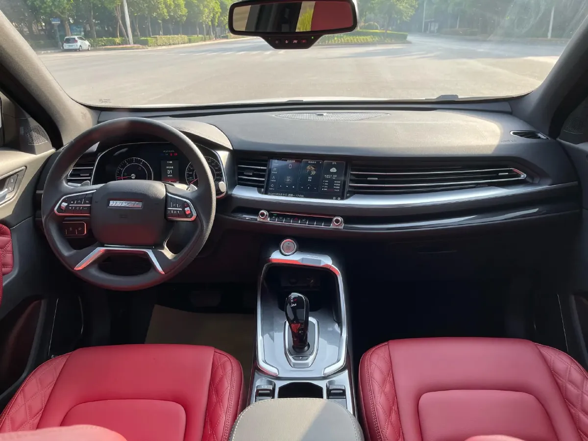 2021 Haval H6 1.5T 150HP L4 7DCT,autocango,china used car exporter,china ev exporter,chinese used car exporter,chinese used ev exporter