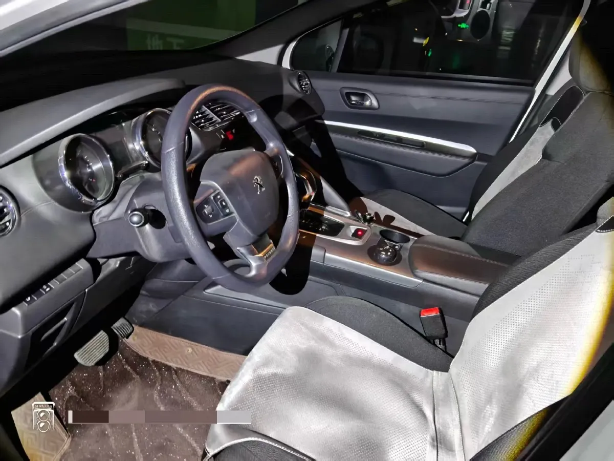 2019 Peugeot 3008 1.6T 167HP L4 6AT,autocango,china used car exporter,china ev exporter,chinese used car exporter,chinese used ev exporter