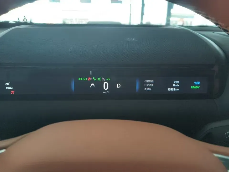 2025 Geely Galaxy M9 1.5T 163HP L4 3DHT PHEV,autocango,china used car exporter,china ev exporter,chinese used car exporter,chinese used ev exporter