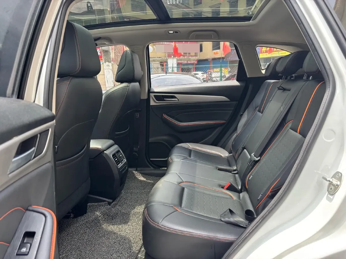 2020 Haval F7 1.5T 169HP L4 7DCT,autocango,china used car exporter,china ev exporter,chinese used car exporter,chinese used ev exporter