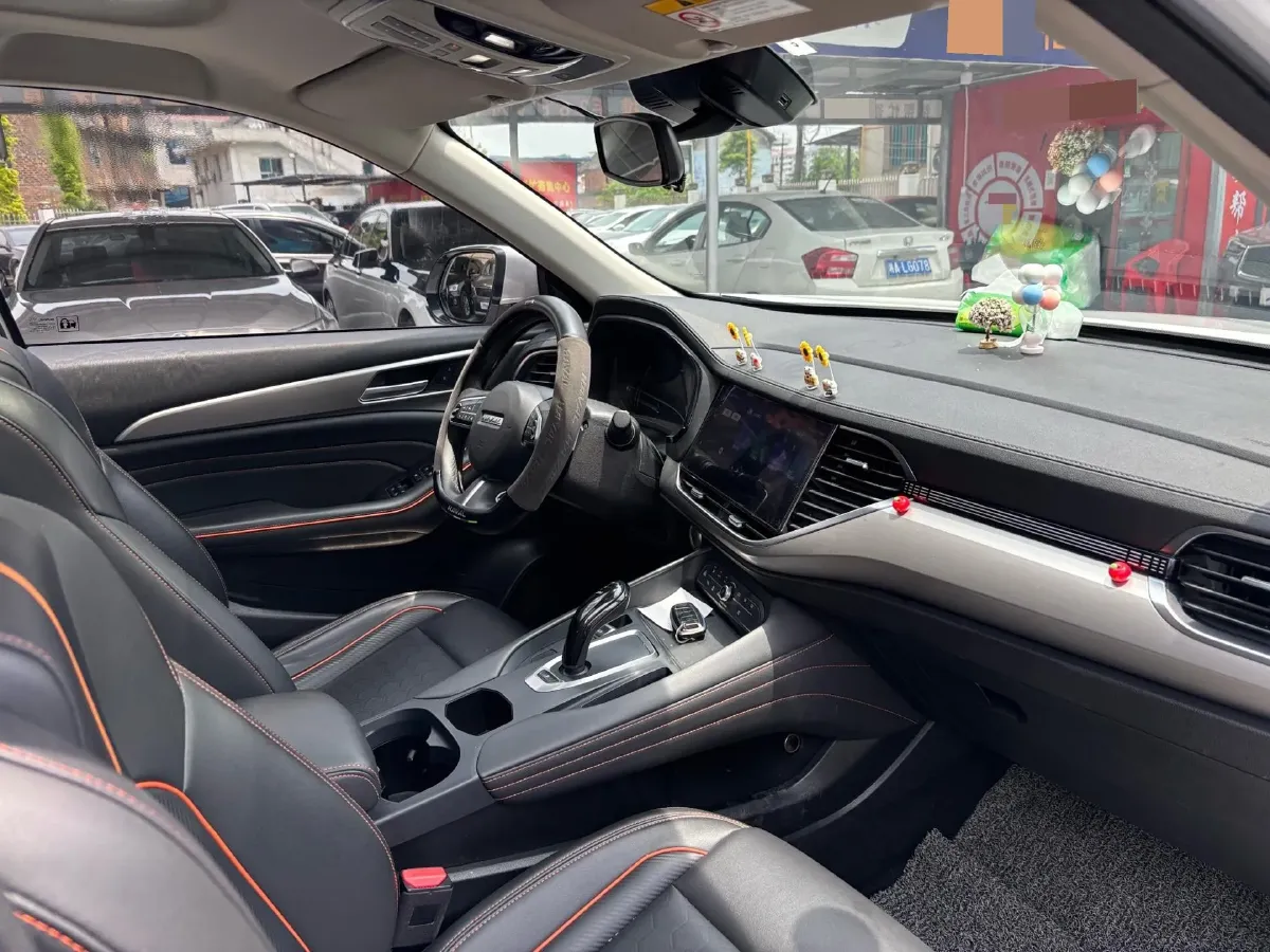 2020 Haval F7 1.5T 169HP L4 7DCT,autocango,china used car exporter,china ev exporter,chinese used car exporter,chinese used ev exporter