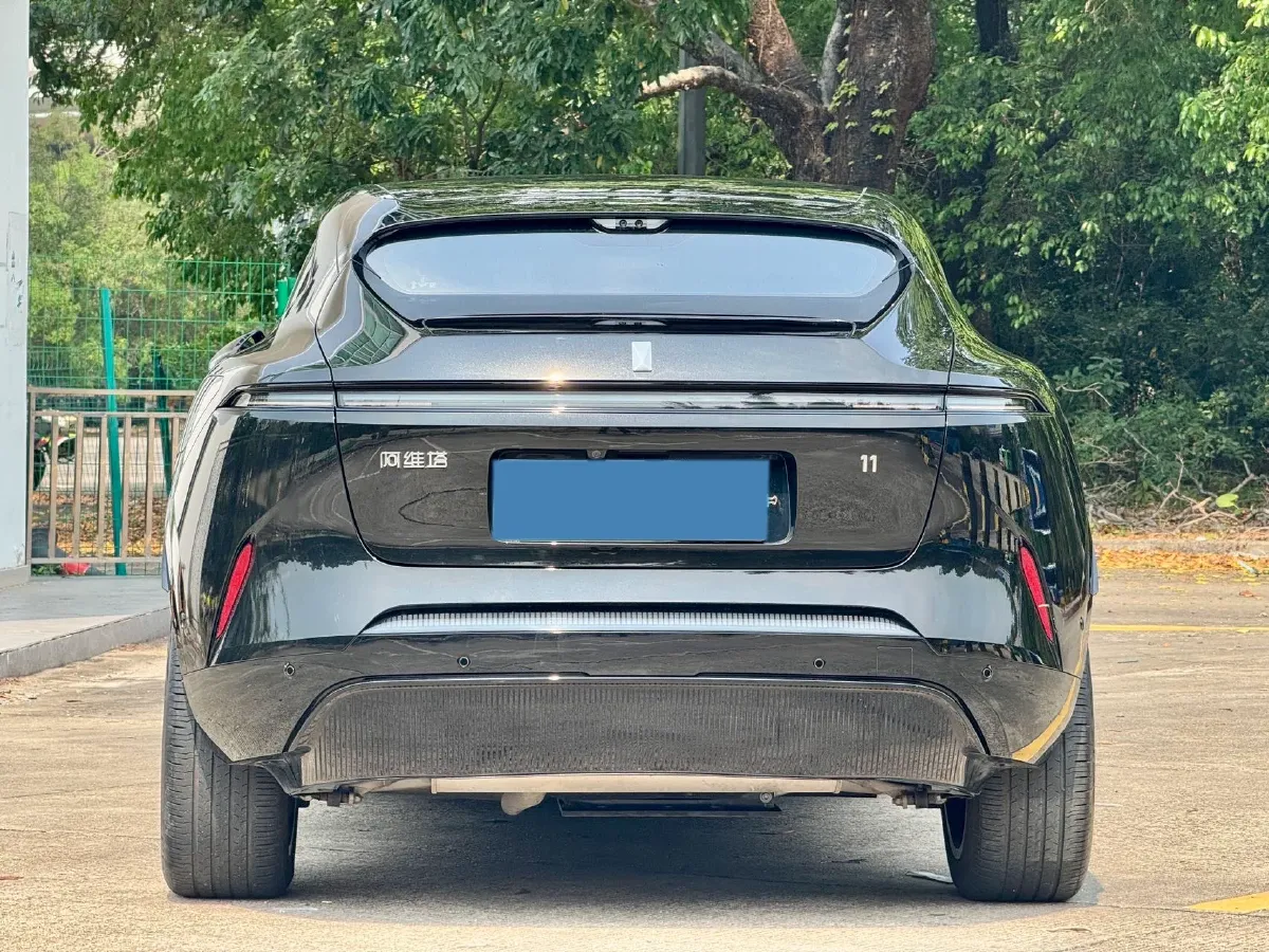 2025 Avatr 11 1.5T 156HP L4 REEV 39.05KWH,autocango,china used car exporter,china ev exporter,chinese used car exporter,chinese used ev exporter