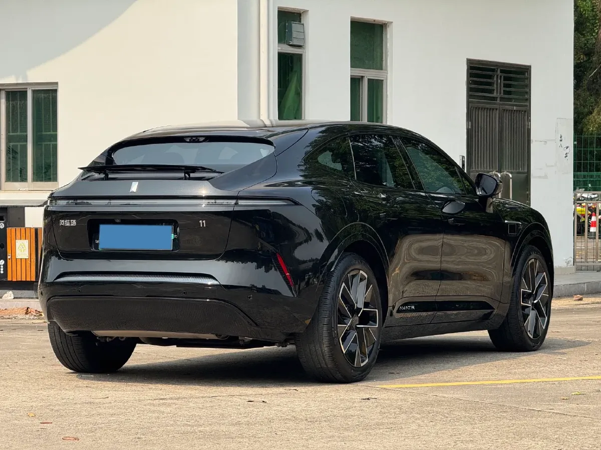 2025 Avatr 11 1.5T 156HP L4 REEV 39.05KWH,autocango,china used car exporter,china ev exporter,chinese used car exporter,chinese used ev exporter