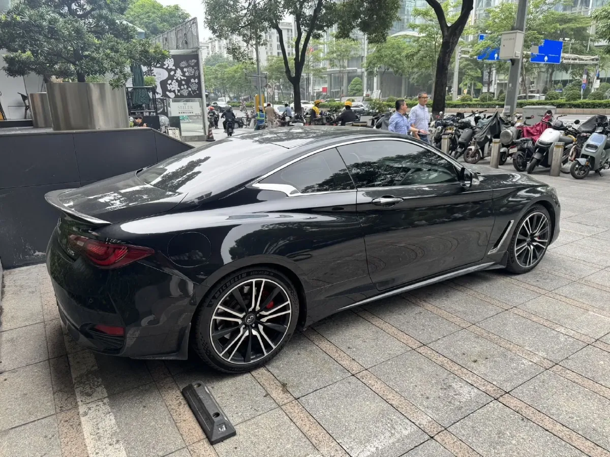 2017 Infiniti Q60 2.0T 211HP L4 7AT,autocango,china used car exporter,china ev exporter,chinese used car exporter,chinese used ev exporter
