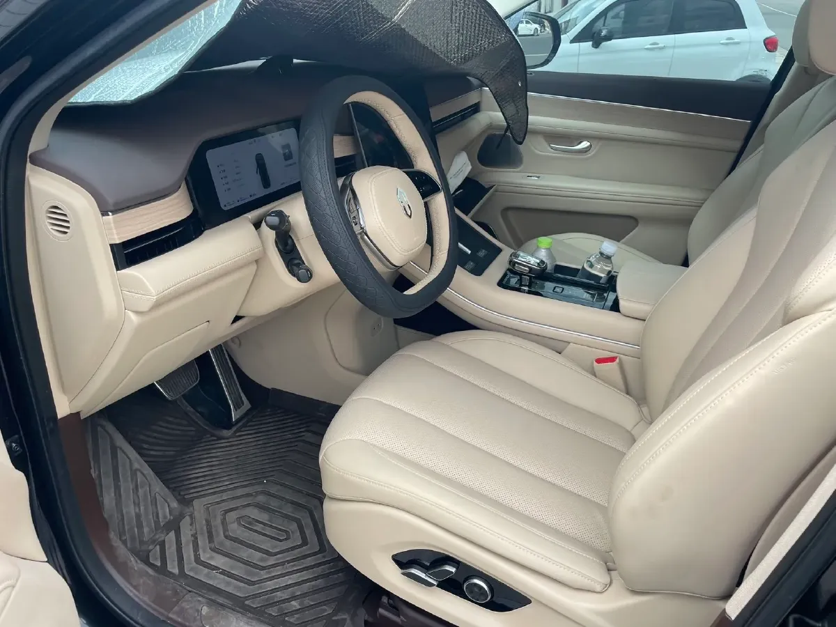 2024 AITO AITO M7 1.5T 152HP L4 REEV 40KWH,autocango,china used car exporter,china ev exporter,chinese used car exporter,chinese used ev exporter