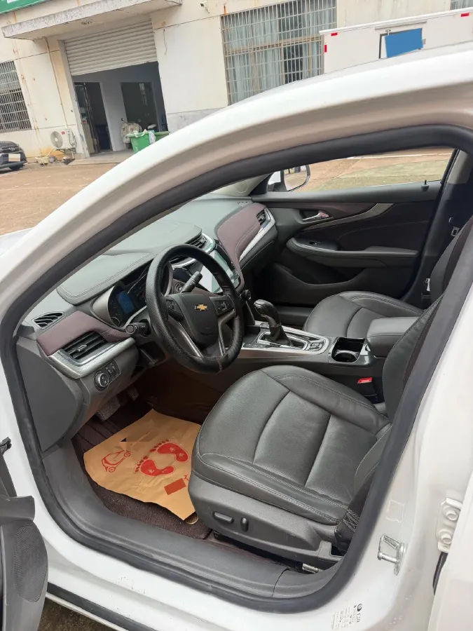 2018 Chevrolet Malibu 1.5T 170HP L4 6AT,autocango,china used car exporter,china ev exporter,chinese used car exporter,chinese used ev exporter