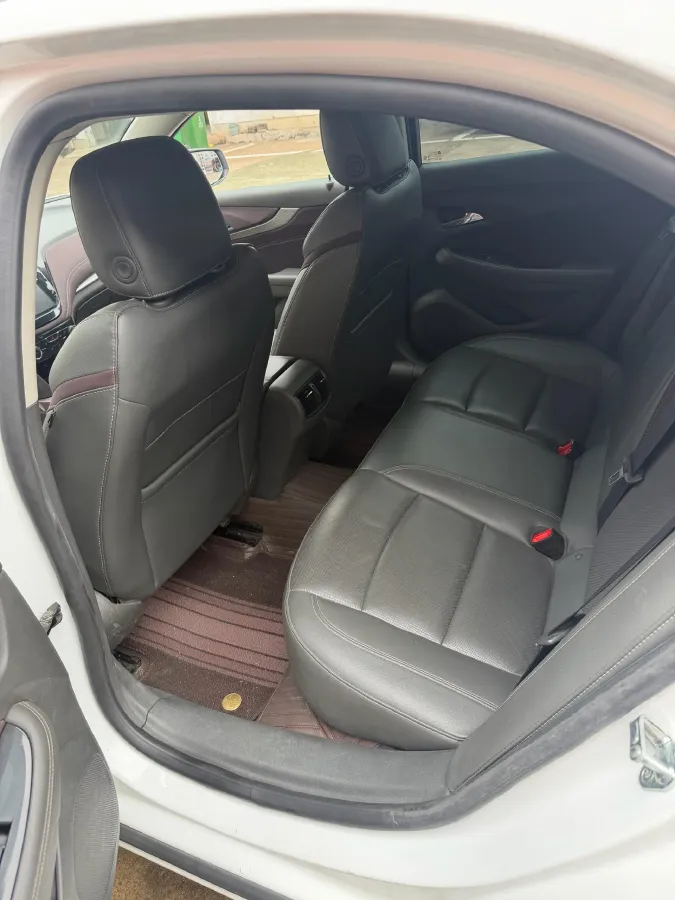 2018 Chevrolet Malibu 1.5T 170HP L4 6AT,autocango,china used car exporter,china ev exporter,chinese used car exporter,chinese used ev exporter