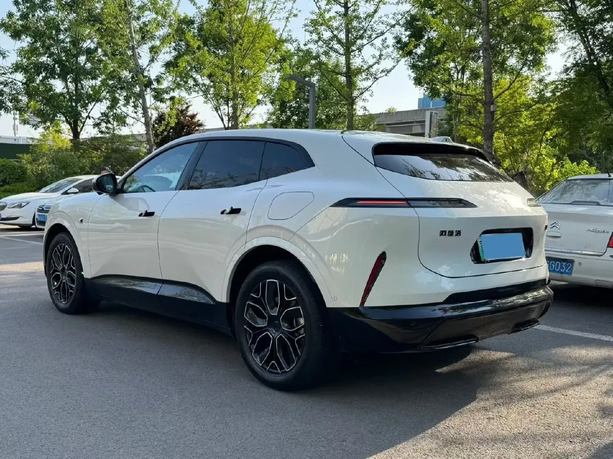 2026 Avatr 07 BEV,autocango,china used car exporter,china ev exporter,chinese used car exporter,chinese used ev exporter