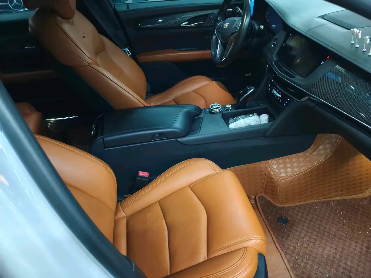2020 Cadillac CT6 2.0T 241HP L4 10AT,autocango,china used car exporter,china ev exporter,chinese used car exporter,chinese used ev exporter