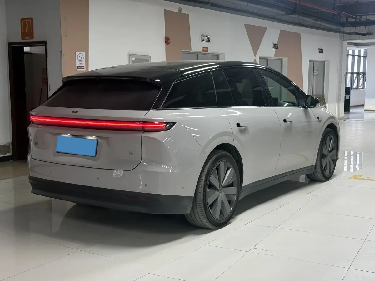 2025 Li i6 BEV,autocango,china used car exporter,china ev exporter,chinese used car exporter,chinese used ev exporter