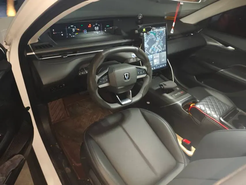 2025 ChangAn Eado 1.5T 192HP L4 7DCT,autocango,china used car exporter,china ev exporter,chinese used car exporter,chinese used ev exporter