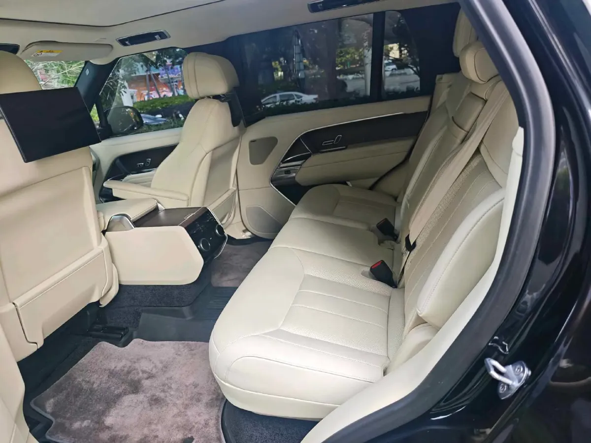 2023 Land Rover Range Rover 3.0T 400HP L6 8AT,autocango,china used car exporter,china ev exporter,chinese used car exporter,chinese used ev exporter