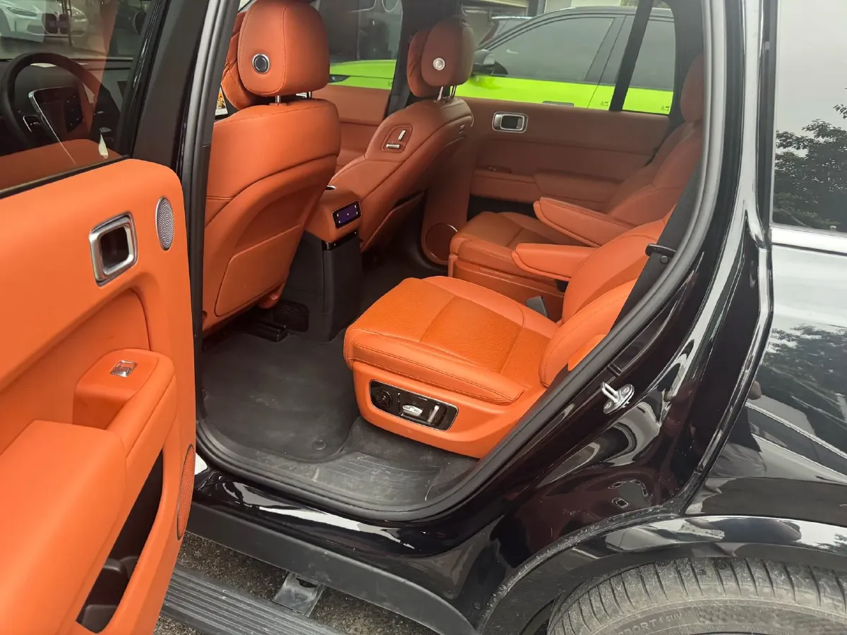 2024 Li L9 Range Extended 154HP REEV 52.3KWH,autocango,china used car exporter,china ev exporter,chinese used car exporter,chinese used ev exporter