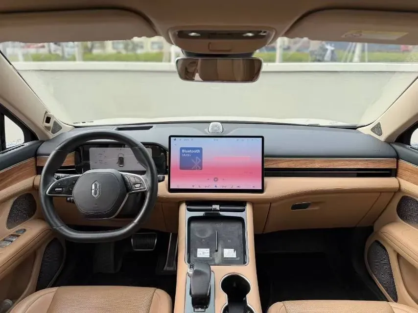 2022 Lincoln Corsair 2.0T 245HP L4 8AT,autocango,china used car exporter,china ev exporter,chinese used car exporter,chinese used ev exporter